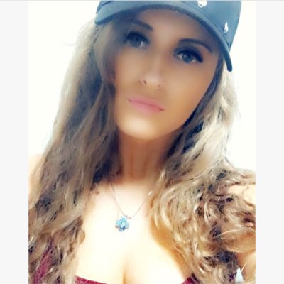 ItsAndrea93's tweet photo. #NewProfilePic https://t.co/vOcGWNxILt