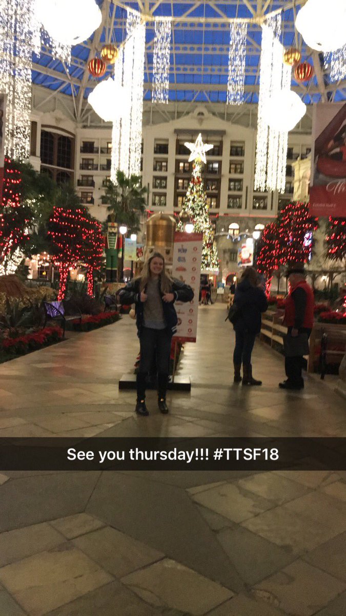 Laur3nH1ll's tweet photo. National Qualifer, Scholarship Winner, and the ability to get to meet 18 of the greatest people i’ll ever know.
Thank you Texas Thespians and the STO for shaping me into th leader i wanted to be. #STOver #TTSF18 https://t.co/ee7ZMGBIBm
