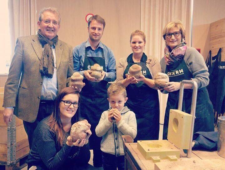 DanielleTJonck's tweet photo. Alleen maar mooie herinneringen aan jouπ En ......iedere dag opnieuw .We hebben het beeldje een mooie plaats gegeven in jou hoekje β¨#cwxrm β¦@provinciewvlβ© https://t.co/qF6Liag6X9