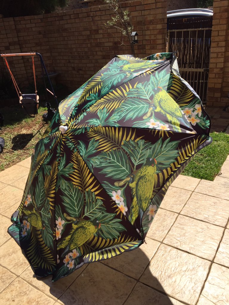 TeresaSheard1's tweet photo. ##Need an umbrella?  Why not give us a call #umbrella #beachumbrella #brand #branding #marketing #print #printing #manufacturing #southafrica #exports #randburg #marketingmanager #brandmanager #corporatebranding #shade #shadeoptions #artwork https://t.co/RC99WEvEde