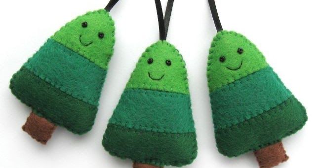 TweetMyCraft's tweet image. Happy Fir Trees: Felt Christmas Ornament Tutorial buff.ly/2PwrvDY