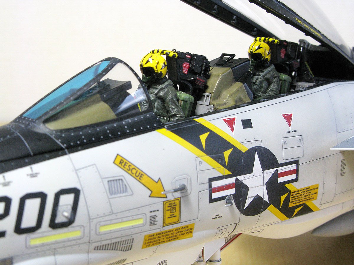 tanoshii_mokei's tweet photo. タミヤ1/48トムキャット
完成しました！
制作と共にツイッターを始めましたが
皆さんと交流しながらモチベーションを保てました。
過程をご覧頂いた方々、ありがとうございます。
作り手を考慮した好キットです。
後日また写真を撮ります。
次回もたのしくモケイを作りますよ。

#タミヤ
#トムキャット https://t.co/12oBeRtX4t