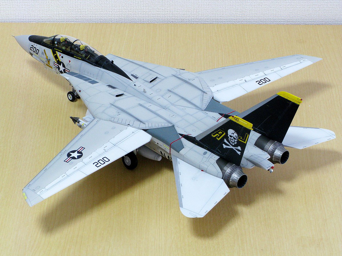 tanoshii_mokei's tweet photo. タミヤ1/48トムキャット
完成しました！
制作と共にツイッターを始めましたが
皆さんと交流しながらモチベーションを保てました。
過程をご覧頂いた方々、ありがとうございます。
作り手を考慮した好キットです。
後日また写真を撮ります。
次回もたのしくモケイを作りますよ。

#タミヤ
#トムキャット https://t.co/12oBeRtX4t