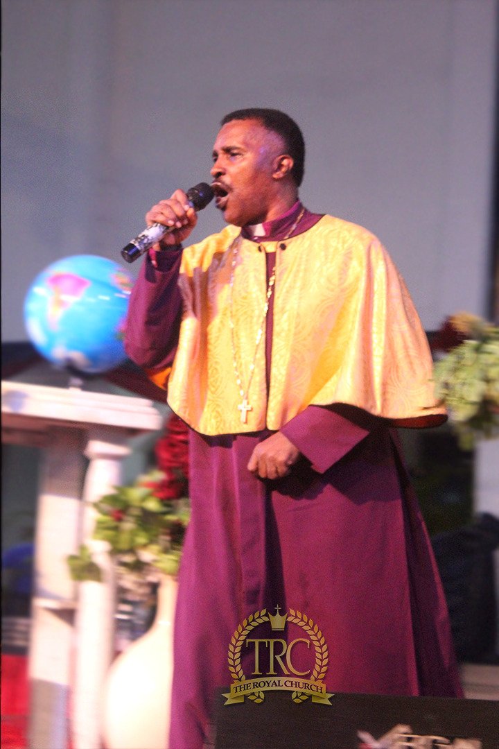 bishop_chinasa's tweet photo. By faith and firm believe in God, we hustle little and gather plenty. This can only happen in God  #ApostleOfDeliverance #BishopChinasa #StayConnected https://t.co/5aC0b1q94a