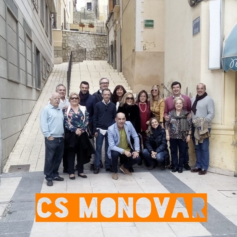 PepeTurpin's tweet photo. 👉👉 Rodeado de #GrandesCompañeros siempre es un #BuenPlan.
#CsMonovar 🍊🍊🍊
#SomosEquipo ✌️✌️✌️🍊🍊🍊
#SomosCsValencia 👉👉🍊🍊🍊
#PreparadosParaGobernar 👏🍊🇪🇸 https://t.co/TIGjUHIpFI