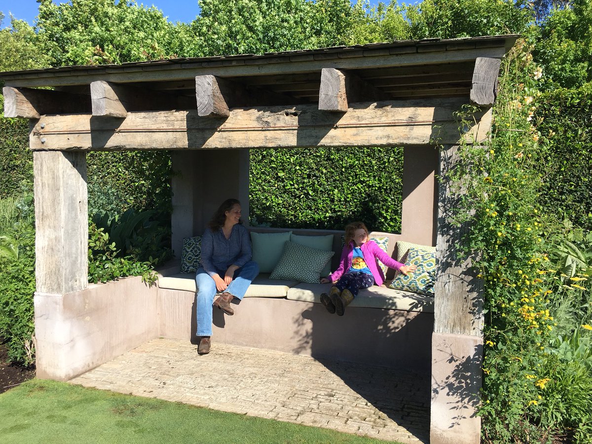 TaradalePS's tweet image. Day two of our weekend at #stonefields for the @SAKGF fundraiser. Thanks to everyone who visited our stall and bought some goodies