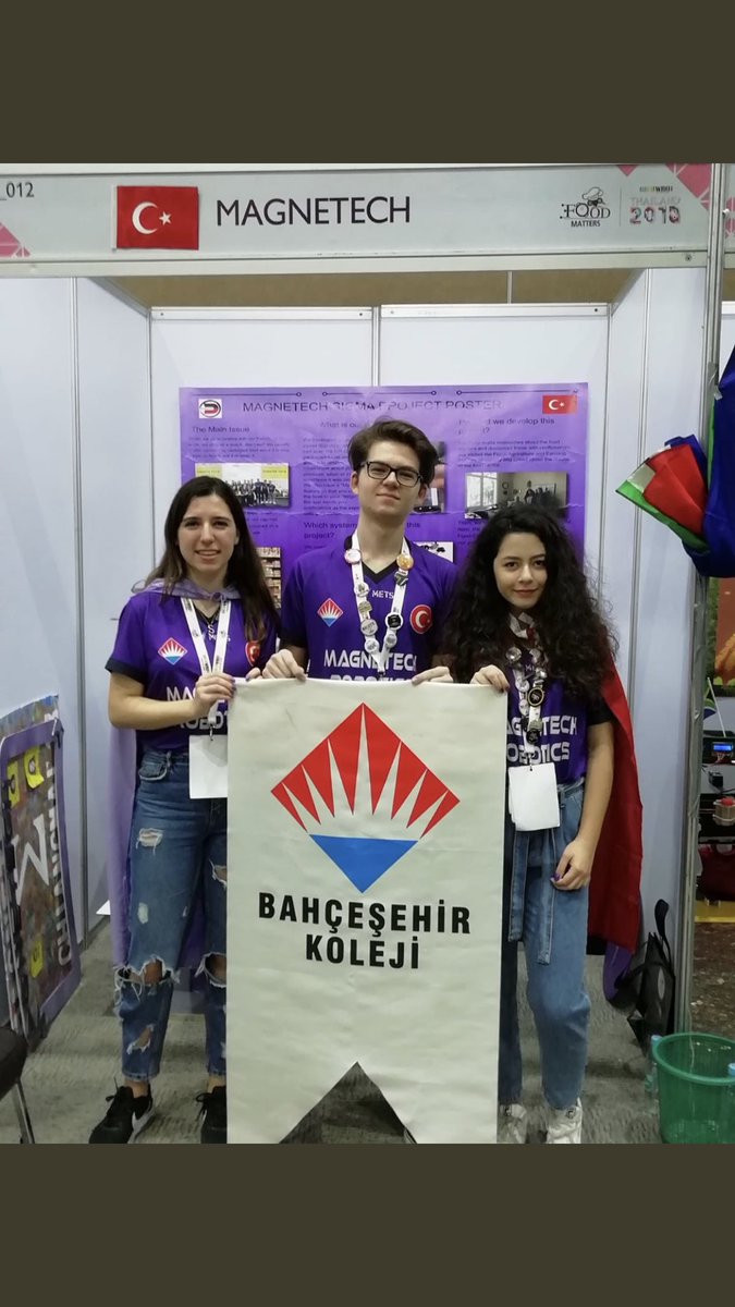 WRO2018 Thailand’a katılan ve ülkemizi temsil etme başarısı gösteren MAGNETECH SIGMA Robotik Takımımızı tebrik ediyor başarılarının devamını diliyoruz.. @bhcshr_samlise @Bahcesehir_Sam @bahcesehirk12 
@magnetech_official 
#bilimkahramanları #worldrobotolympiad #wro2018