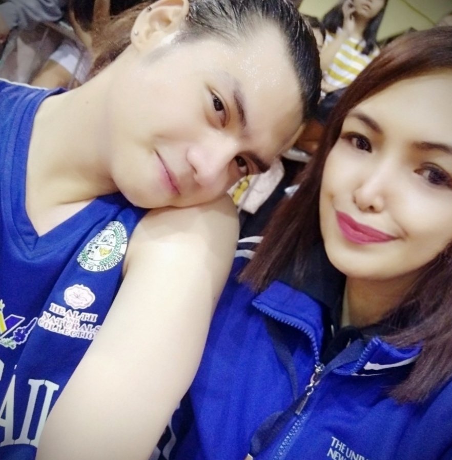 iamdazeeliz14's tweet photo. Akala ko pag celebrity, pa-cute lang sa court, I changed my perception.. Kid is absolutely good in playing Basketball. He is polite, kind and down-to-earth. Stay grounded @hashtag_k1d
Are you okay na? 👏
#HashtagKid
#RipplesDaily https://t.co/c72QN9JzdV