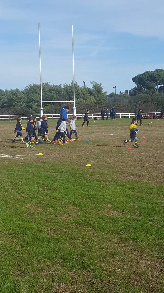 Meravigliosa giornata col concentramento #minirugby #U8 #U10 <a href="/PrimaveraRugby/">PrimaveraRugby</a> <a href="/rugby1965/">COLLEFERRO RUGBY 1965</a> <a href="/frascatirc2015/">Frascati Rugby Club</a> #Arnoldrugby