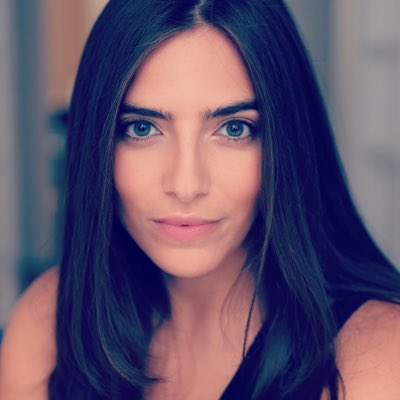 Zoe Corraface tweet media