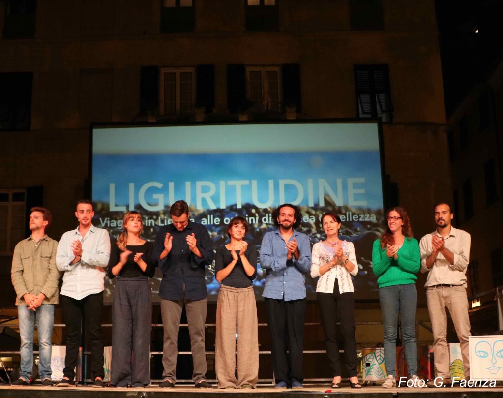 contradacasarza's tweet photo. LevanteNews: a Orientamenti premiato lo spettacolo “#Liguritudine - Viaggio in Liguria, alle origini di un'idea di bellezza"

#teatro #dialetto #genovese #Liguria ▶ https://t.co/6q0eEiBmWR https://t.co/6Xw0nmiOvW