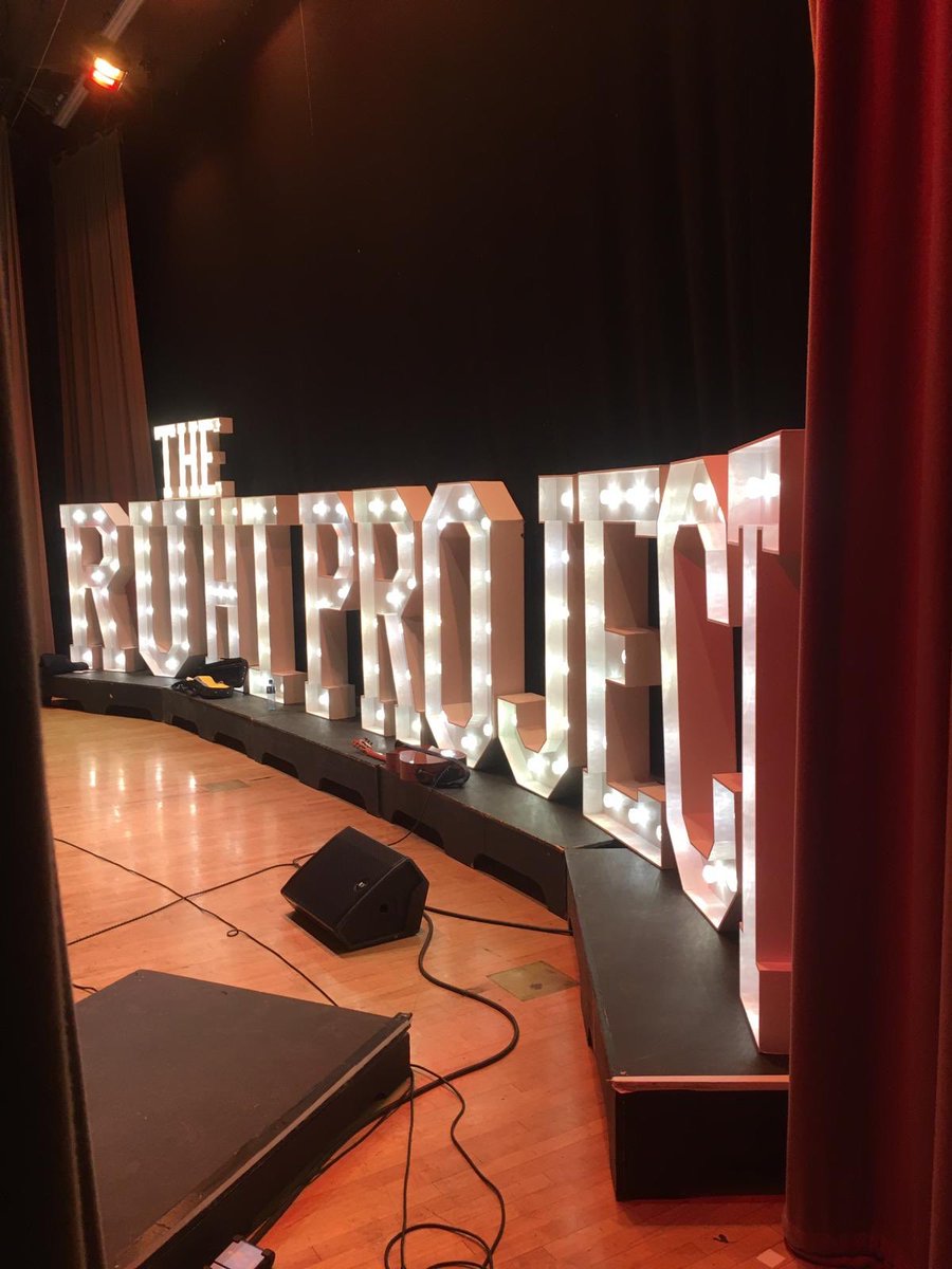theruhiproject's tweet photo. Shout out to all the wonderful people who came to see us last night, we can’t thank you enough for all the support! Videos and pics to follow! #theruhiproject https://t.co/1vrmkK6Bdl