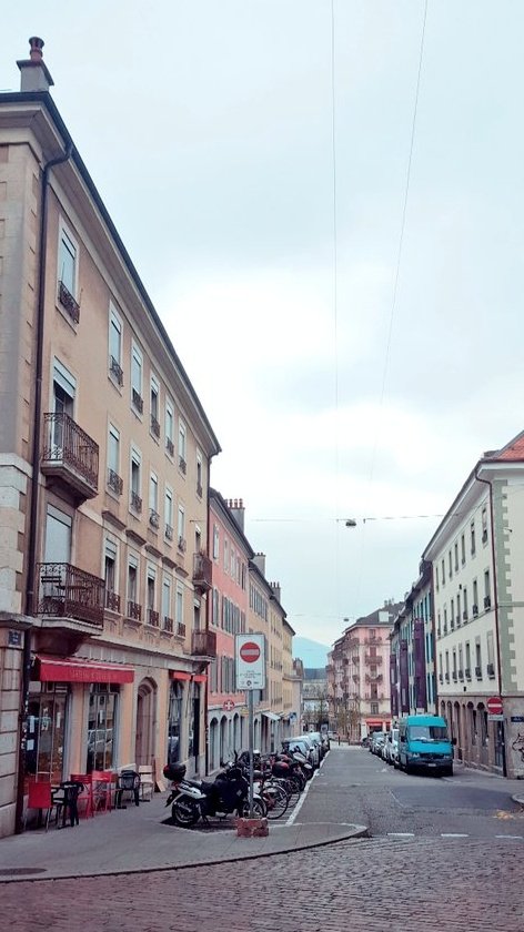 Culture_bean's tweet photo. Are you following our adventure in Switzerland? We're visiting Geneva, Montreux &amp; Interlaken. We've already explored some beautiful places and there's still more to come. Stay updated with my stories https://t.co/gaXNAszpEC @MySwitzerland_e #inLOVEwithSWITZERLAND #travelblogger https://t.co/n1zRx3TlwK
