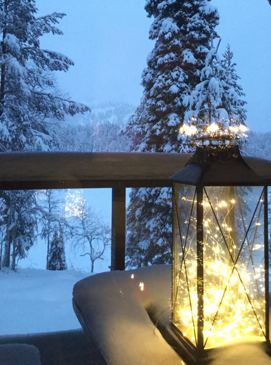 thisisFINLAND's tweet photo. RT @PirkkoVihko: #thisisFinland #thisisLapland #thisisKuusamo This is #kaamos when day is short but there is white snow and stars on the sky. You can enjoy sauna, fireplace , blue moments. I love this time of the year. https://t.co/mblHCwr09V