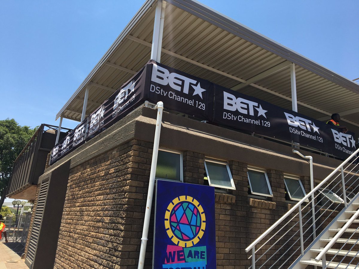 BET_Africa's tweet photo. We back for day 2 of the We Are Football Festival at Nasrec Expo Centre !! Make sure you come through for the perfect way to spend a Hot Sunday afternoon โฝ๏ธโ๏ธ
#WAFF2018 https://t.co/MPK67Igyb0