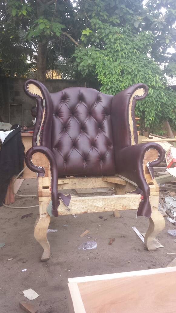 IamAima's tweet photo. #workshop #backgroundsunderground #wingback #madeinNigeria #proudlyNigeria 92% https://t.co/UpOZXC8XfR