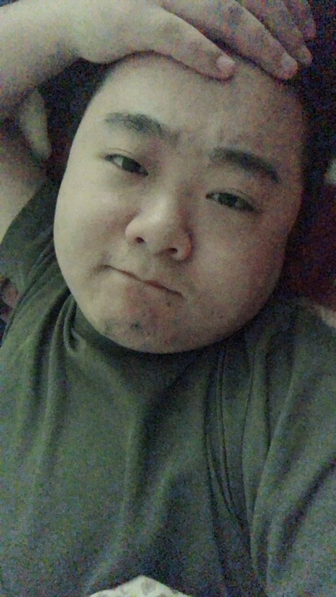 HXVPS's tweet photo. 不想上班 https://t.co/DngjYiU53e