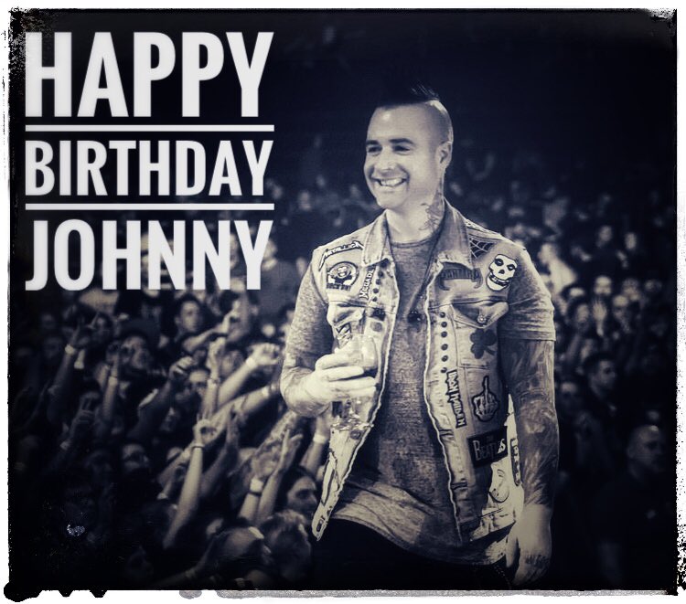 avenged_uk's tweet photo. #HappyBirthdayJohnnyChrist! 🎂🍻enjoy your day! https://t.co/H2st6JLdYZ