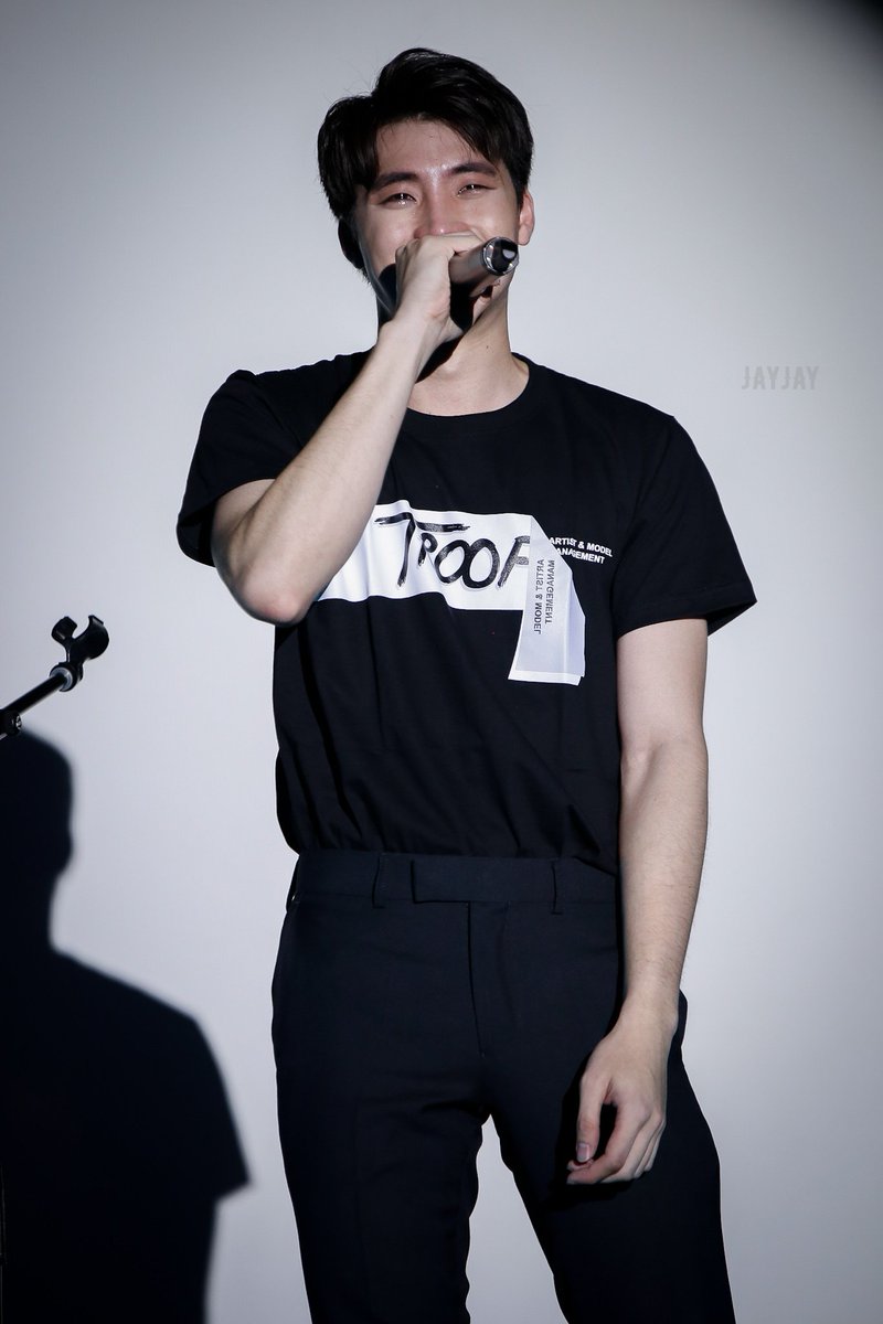 ถ้าได้รู้จักมีน ทำไมจะไม่รักมีนล่ะ ทุกคนรักน้องเพราะน้องเป็นมีนนี่แหละ เลิกคิดมากได้แล้ว ละสู้ไปกับเส้นทางข้างหน้าให้เต็มที่ มีนเก่ง มีนทำได้อยู่แล้ว #m34nismind @m34nismind #Troopfammeet