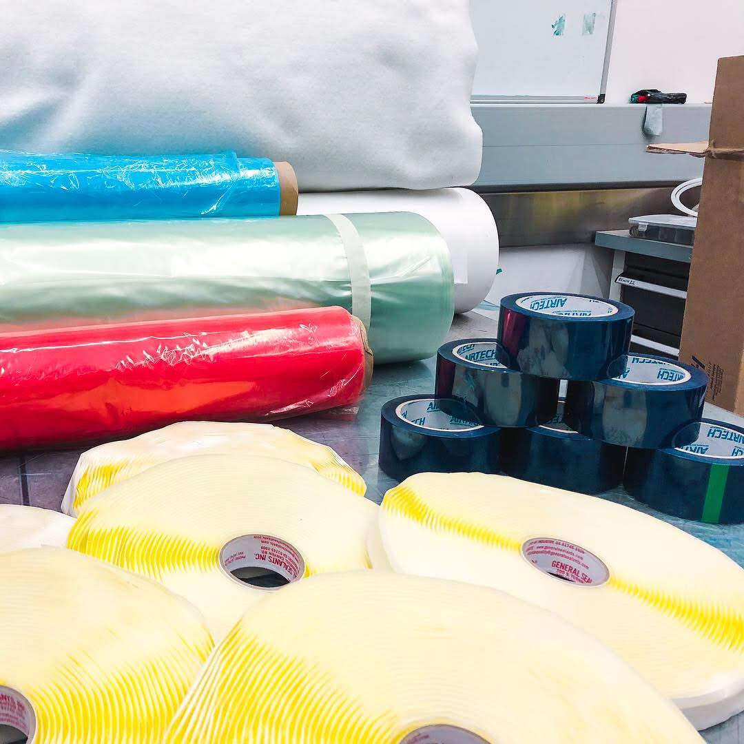 UBRacing's tweet photo. A big thank you to our sponsor Tygavac for providing us with a huge stash of carbon fibre consumables for the next season! We now have more sealant tape than we know what to do with, so maybe we`ll find alternative uses for it ๐
#ubracing #sponsorsunday #rollsOnRollsOnRolls https://t.co/7aamv6rvBf