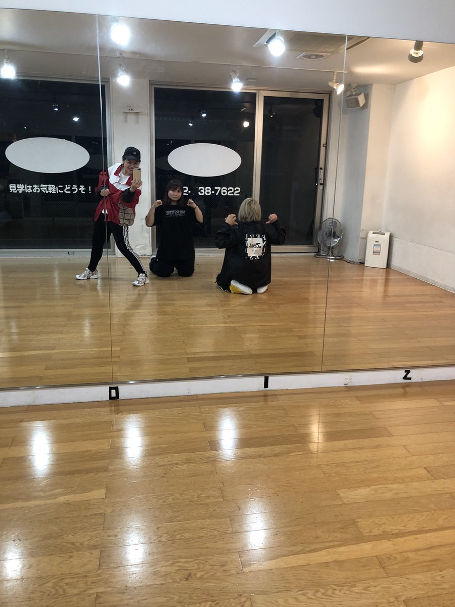 Plomo_aa's tweet photo. 発表会後初のレッスン♪
やっぱりダンスが好きだ‼️と実感♪

#dance #dancer #ダンス #hiphop #発表会 #Lead #リスペクト #respect #谷内伸也 @Shinya_Lead #古屋敬多 @Keita_Lead #鍵本輝 @Akira_Lead https://t.co/yAoLSkRrnY