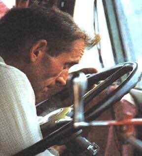 fat_man_rocks's tweet photo. Hail to the bus driver,
bus driver man
⚡️🤡⚡️
#MerryPranksters
Cowboy Neal https://t.co/7C2XPUfsWJ