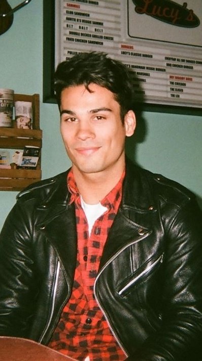 Dinner date with this handsome man