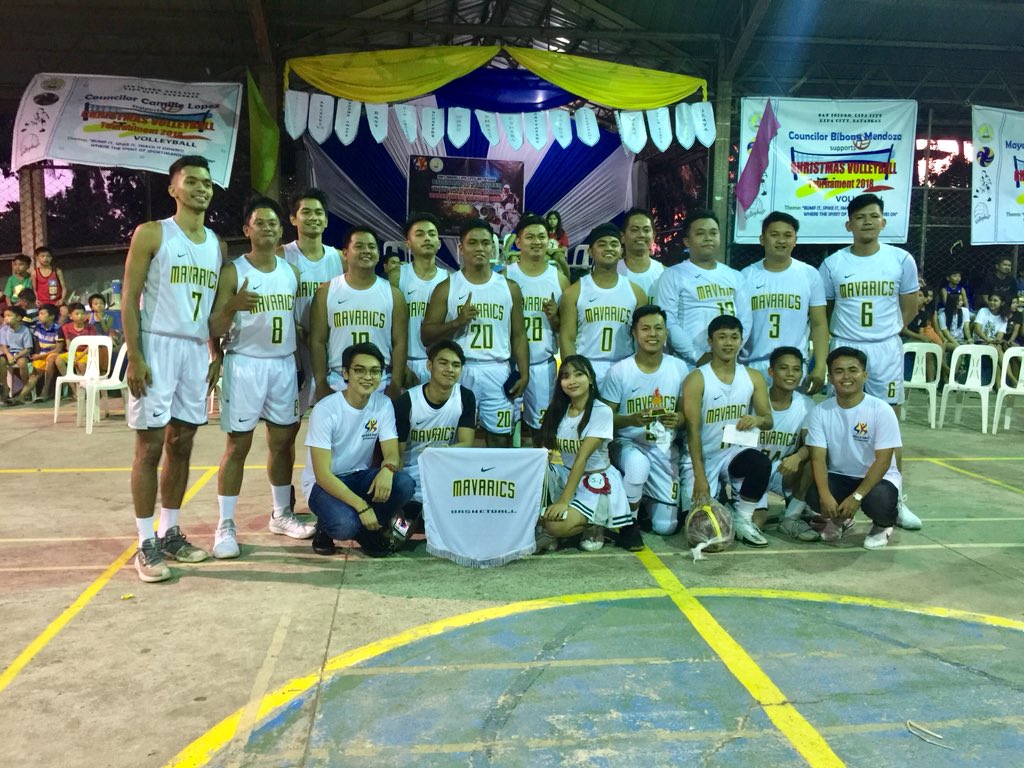 windilyu's tweet photo. Pusong Kapepe ❤️💯🏀
#MAVARICS
#BestinUniform
#SKChristmasBasketballLeague https://t.co/BPP6lcOUNt