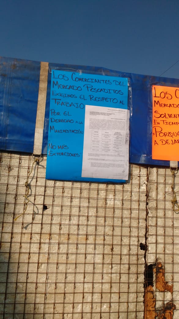 osozul's tweet photo. Somos comerciantes y durante el año sufrimos en las ventas y con las romerías nos reponemos un poco,y las autoridades no nos permiten trabajar @manuelnegrete22 @Alcaldia_Coy @EdgarRCoyoacan @Valentin_M_S @castillo_1821 @Vecino_coyoacan @negritamachacas @CoyoacanAsocCH @LetyVarela https://t.co/AtEoUimmE2