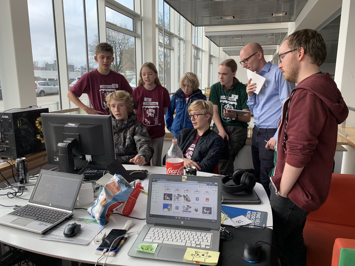 MuserAgency's tweet photo. We are honored to be this year part of the Game Jam at Coding Pirates! #volunteering #givingback #gamejam #codingpirates #museragency #games https://t.co/mhVh63dM8S