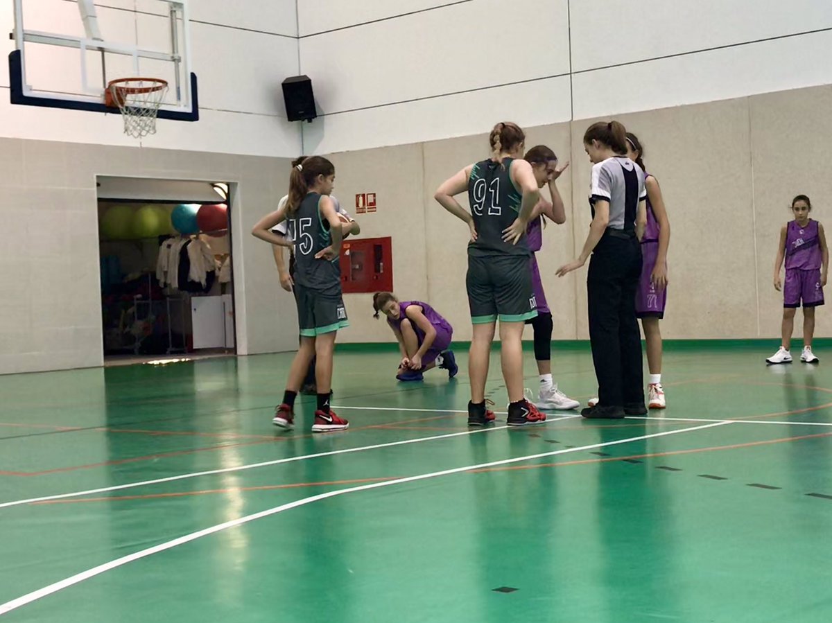 FAB_Andaluza's tweet photo. 5.periodo #CASEBA2018 MF 🏀⛹️♀️
ℹ️5-6 puesto
@FABJaen 49 🆚 @fabcadiz 42
@DeportesDipMlg @Nuriarodriguezc @MijasDeportes https://t.co/htNqboRhkO
