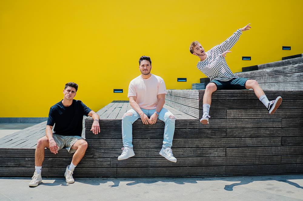 OFMNuus's tweet photo. #NP #NowPlaying @JonasBlue @JackAndJack - Rise #GlobalTop30 #number20 #SOYL #WeLoveMusic https://t.co/xPmTAunME8