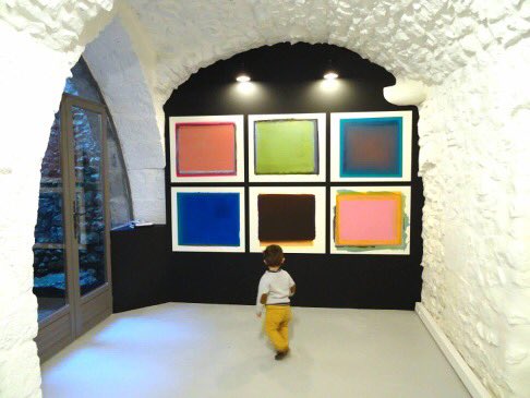 GALVachetDelmas's tweet photo. Un dimanche à la galerie !
Vues de l'exposition collective en cours : Anya Belyat-Giunta, Gaël Davrinche, Sarah Jérôme, Sadek Lamri
A bientôt !
#galerielarnoline #galerievachetdelmas #expocollective #artcontemporain #dessincontemporain #suddelafrance #proche #nimes #uzes https://t.co/BG8YG3k8bR