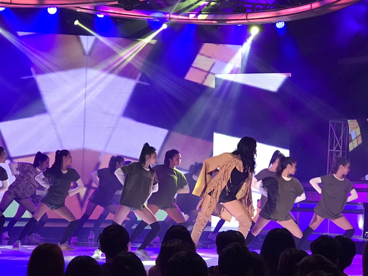 Sparkle_GMA's tweet photo. Kapuso La Nueva Diva Kyline Alcantara sings Michael Jackson's 'They Don't Really Care' during @studio7gma's opening number! #TambayAtStudio7 https://t.co/CtVovHQGgS