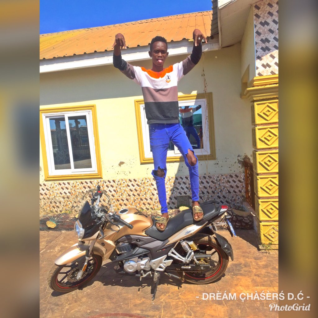 mobpoundsholder's tweet photo. Dreams worth more than money,We chase the dreams 
#MOB #D_C https://t.co/mq6hIMBB5X