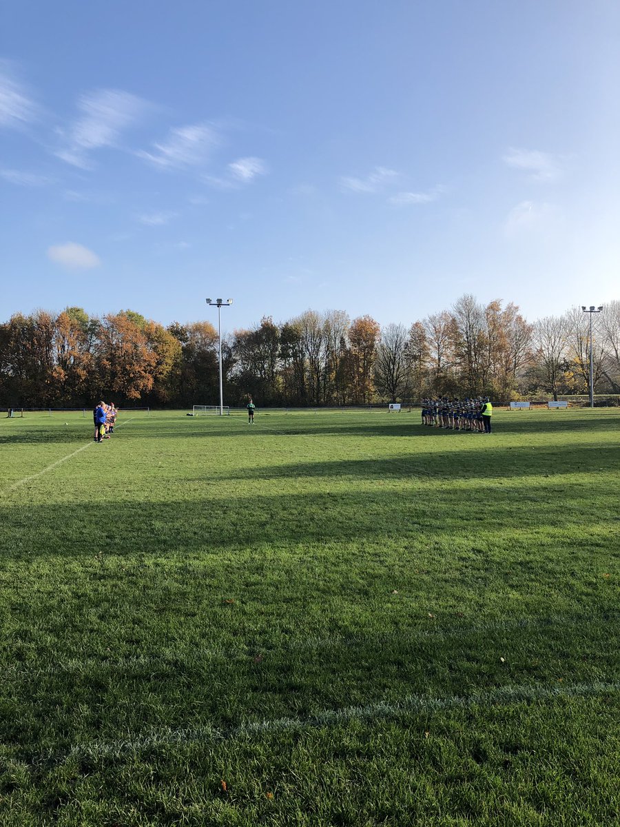 LesAtkinson1's tweet photo. Minutes applause for Bill...@CastlefordPE U14 #locklane #Oultonraiders https://t.co/2uA9CMdyxg