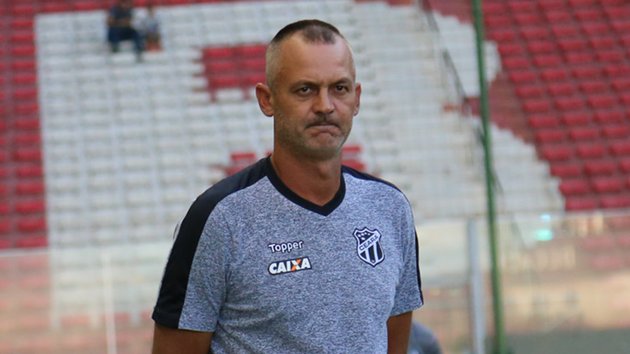 Lisca revela que foi procurado por 'clube grande': 'A gente aceita um doido'

👉 bit.ly/2PAvP5k