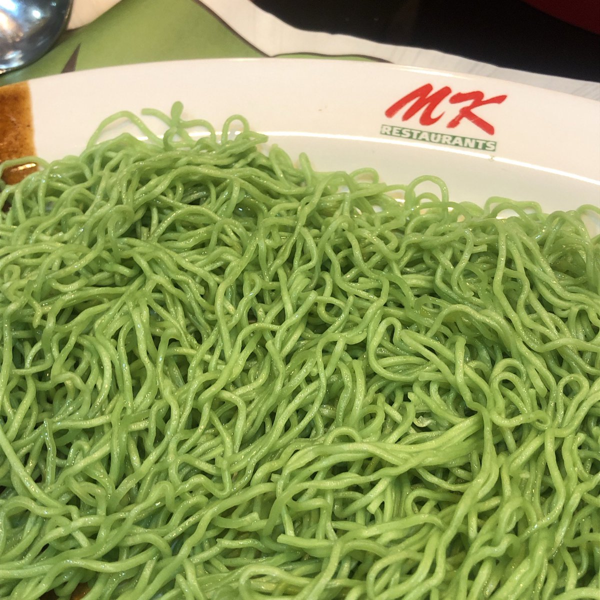 FKYz_'s tweet photo. มาแนะนำ The best ใน MK เลยจ้าาาา แงหมี่หยกกับน้ำเป็ดคือสิ่งที่โคตรลงตัว จะร้องไห้ กินแต่เด็กจนโต😋💕 https://t.co/Y5X847s1uy