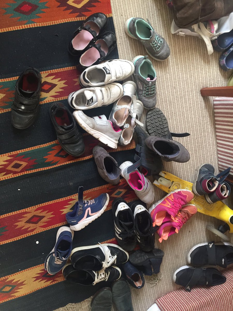 stuartbarrmusic's tweet photo. What could this possibly mean? Rehearsals under way for the #Stockwell children’s Christmas Choir, under the baton of ⁦⁦@sarahscook1ng⁩ ⁦@alfrescofeasts⁩ https://t.co/cEZm5F4fkS