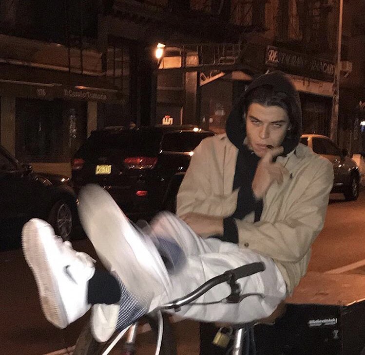 Arneure's tweet photo. ♱ 𝙰𝚛𝚗𝚎𝚞𝚛𝚎 𝚂𝚕𝚊𝚟𝚔𝚊𝚛 ♱

𝙰𝚛𝚗𝚎𝚞𝚛𝚎 𝚕𝚊 𝚝𝚎𝚛𝚛𝚎𝚞𝚛 𝚎𝚜𝚝 𝚕𝚊 𝚙𝚘𝚞𝚛 𝚟𝚘𝚜 𝚙𝚕𝚞𝚜 𝚋𝚎𝚊𝚞𝚡 𝚖𝚊𝚕𝚑𝚎𝚞𝚛𝚜 https://t.co/c0B4AzTEos