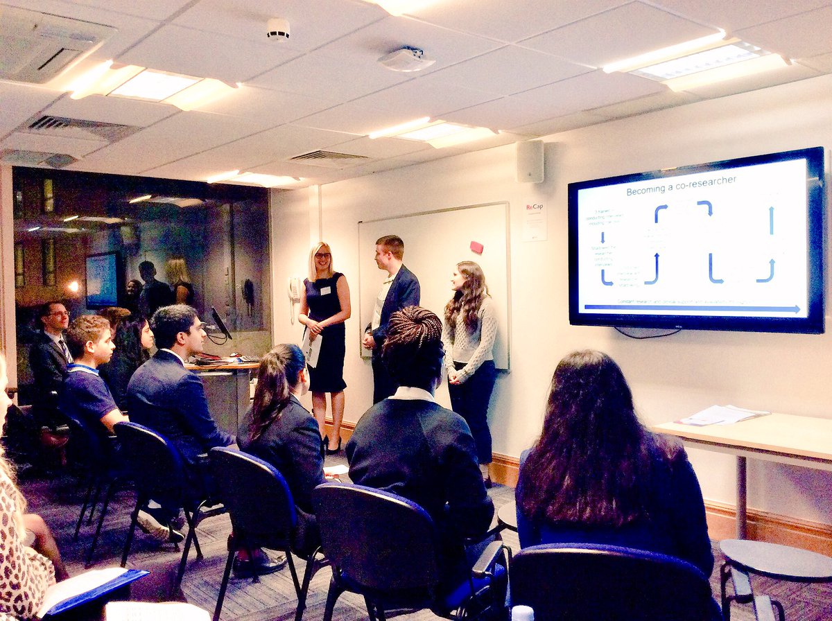 PSRC_NWL's tweet photo. Great to hear from an audience member that they could see the #genuine rapport & trust between @DewaLindsay @AnnaLJswede & the co-researchers (young people with past mental health difficulties) when they co-presented on their co-produced project at @intppieval #intppieval18 https://t.co/9hNCwjMzyF