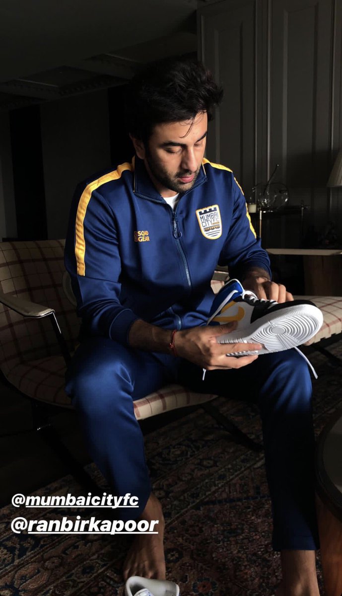 Team Ranbir Kapoor on X: New addition to the sneaker freaker 👟 collection  #RanbirKapoor 💓  / X