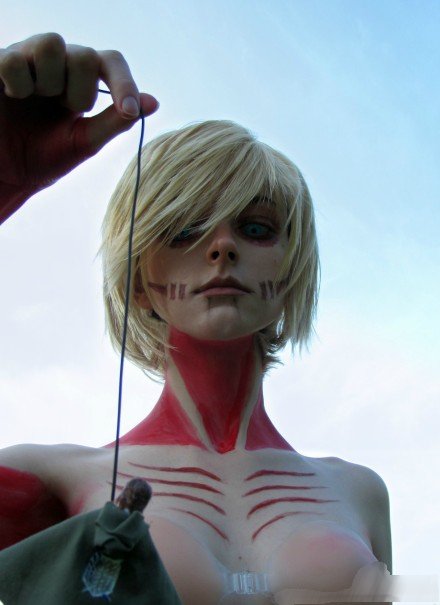 HaeYugen's tweet photo. Wow. #AttackOnTitan #ShingekiNoKyojin #Cosplay #cosplayer #cosplayergirl #realistic https://t.co/pYfWXYisxb