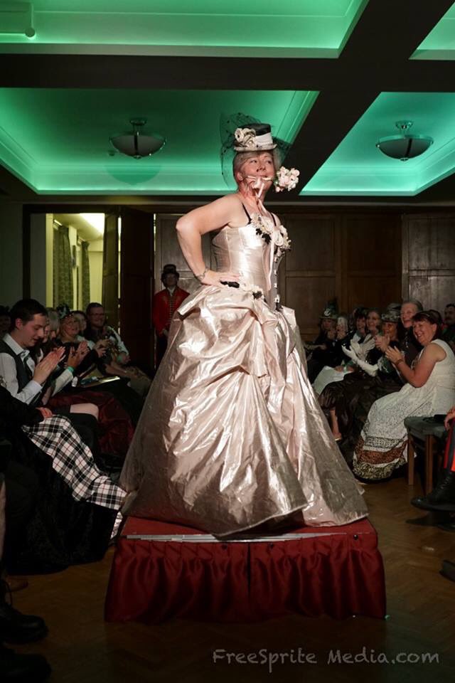 FreespriteMedia's tweet photo. More #fashion show photos from #asylumx on https://t.co/Nr4kHdkZNj #fashiondesign #steampunk #fashionshow #fashionmagazine https://t.co/A0Q0zdh3zX