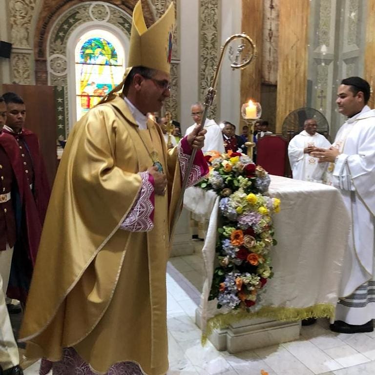 Mcsordimilvzla's tweet photo. Misa en honor a Nuestra Señora de Chiquinquirá patrona de la Guardia Nacional Bolivariana. Presidió Monseñor Benito Adán Méndez Bracamonte junto a sus capellanes de la GNB. @benito_adanm https://t.co/qlKq2nllco