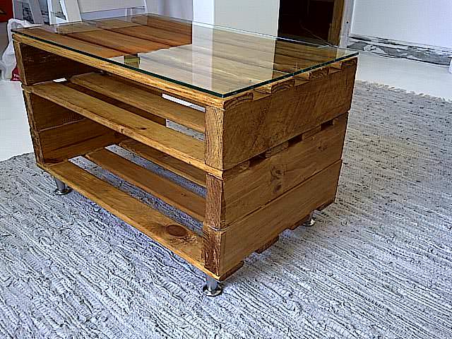 iRecyclart's tweet photo. Pallet Coffee Table : https://t.co/Rsiu6tLpav - #PalletTable #RepurposedPallets #Wood https://t.co/5JHYli0wlI