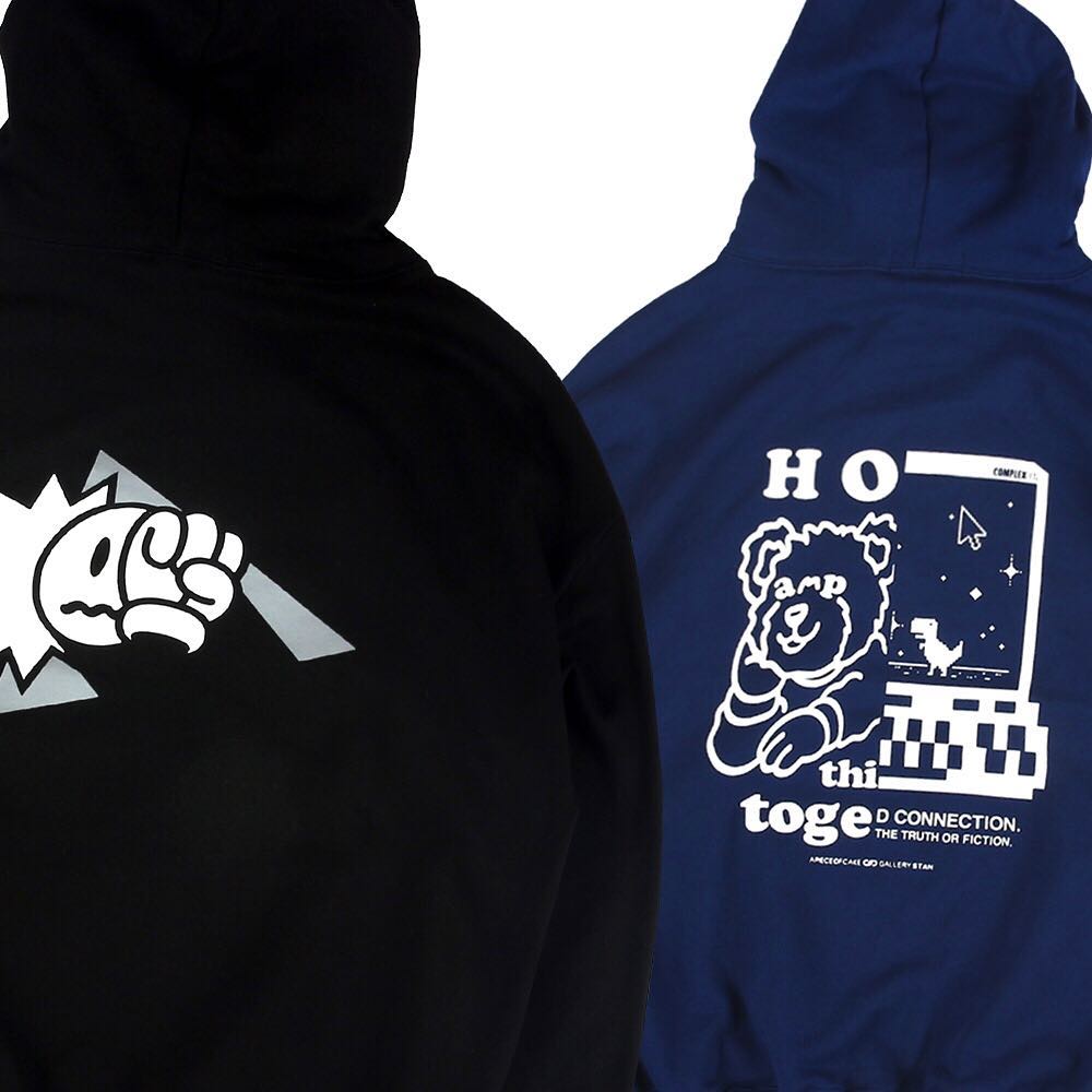 apoc_seoul's tweet photo. ComplexCon,2018.
Exclusive edition.🏁
Artist (@grafflex,@sambypen) 
_
Onlineshop open 🔜 20.NOV.2018
*worldwide shipping.
_
#complexcon2018 #complex #california #longbeach #gallerystan #apieceofcake #seoul #to #worldwide https://t.co/AeH8vQ8tGU