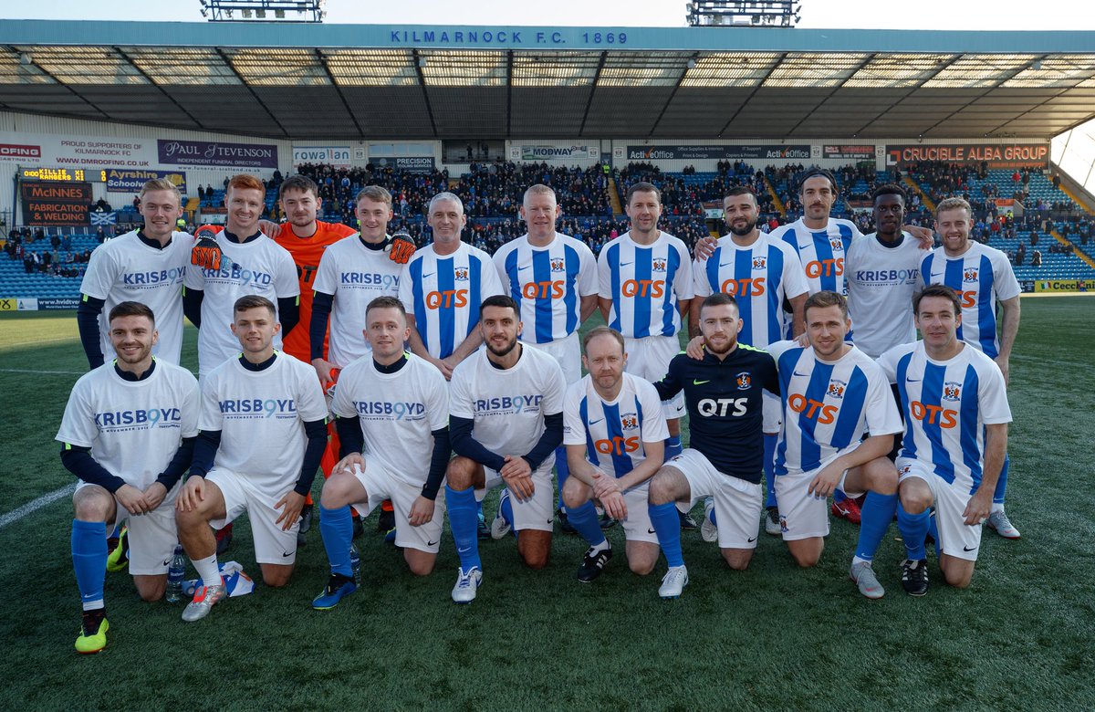 Some of yesterday’s <a href="/KilmarnockFC/">Kilmarnock FC</a> Heroes team 💙