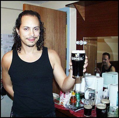 56 anos para Kirk Hammett!!!

Exodus, Metallica

Happy Birthday 