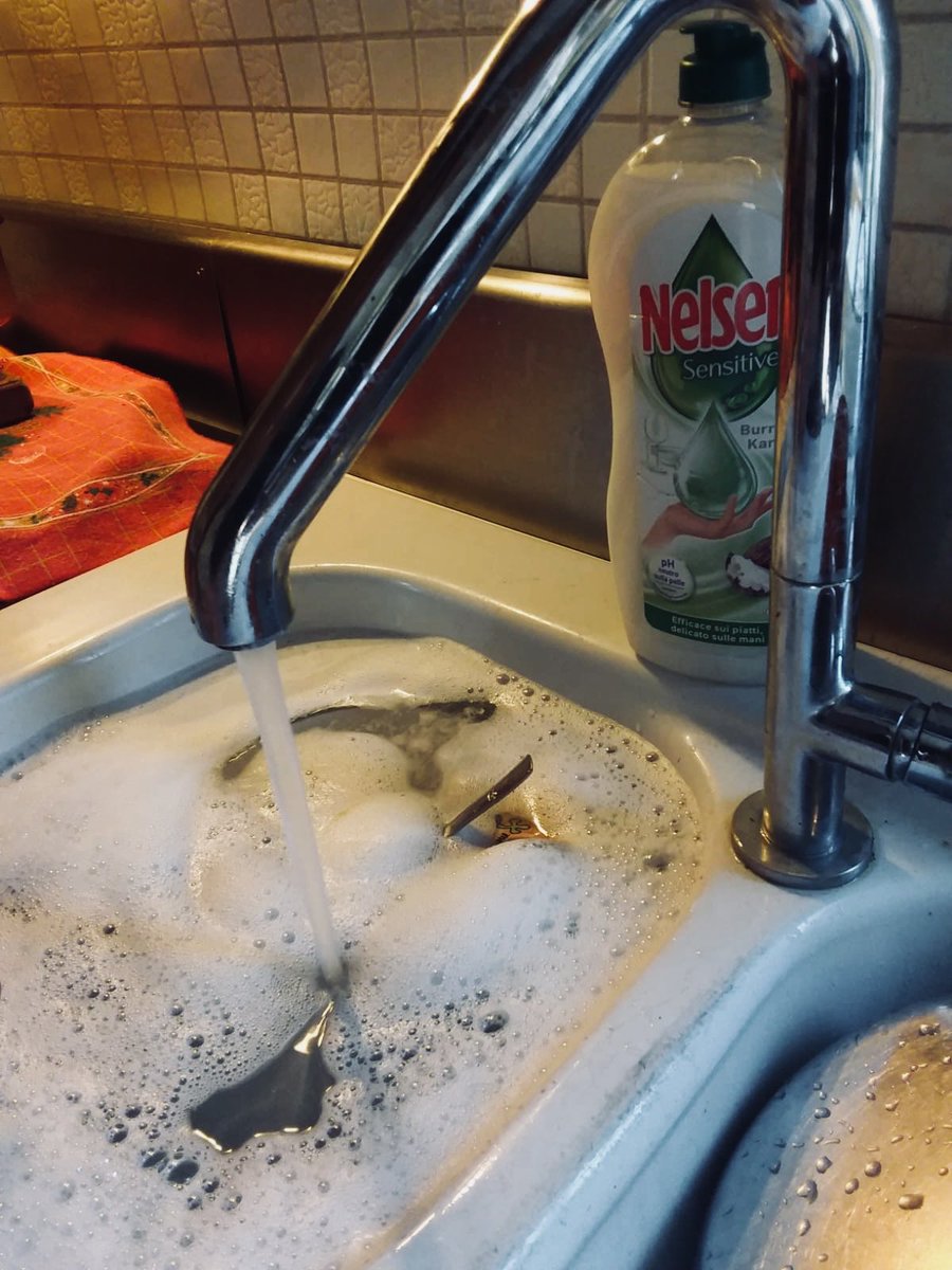 Saruz84's tweet photo. @donnad e @kuvutit anche la mamma ringrazia! È rimasta soddisfatta di #NelsenSensitive #donnad al Burro di Karitè! https://t.co/t29vd4OgiH